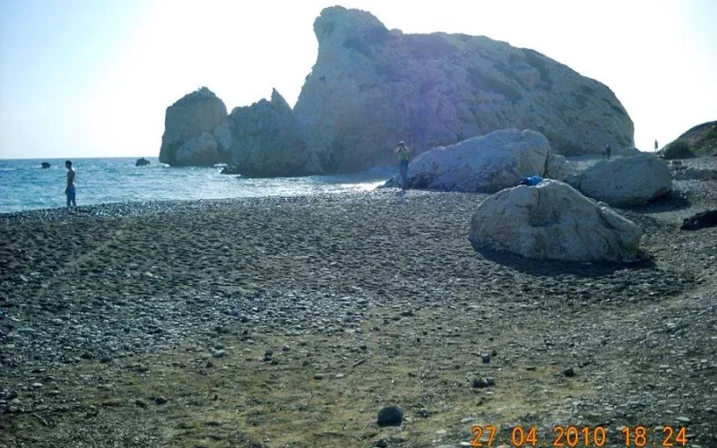 Ruiny przy kościele Chrysopolitissa w Pafos